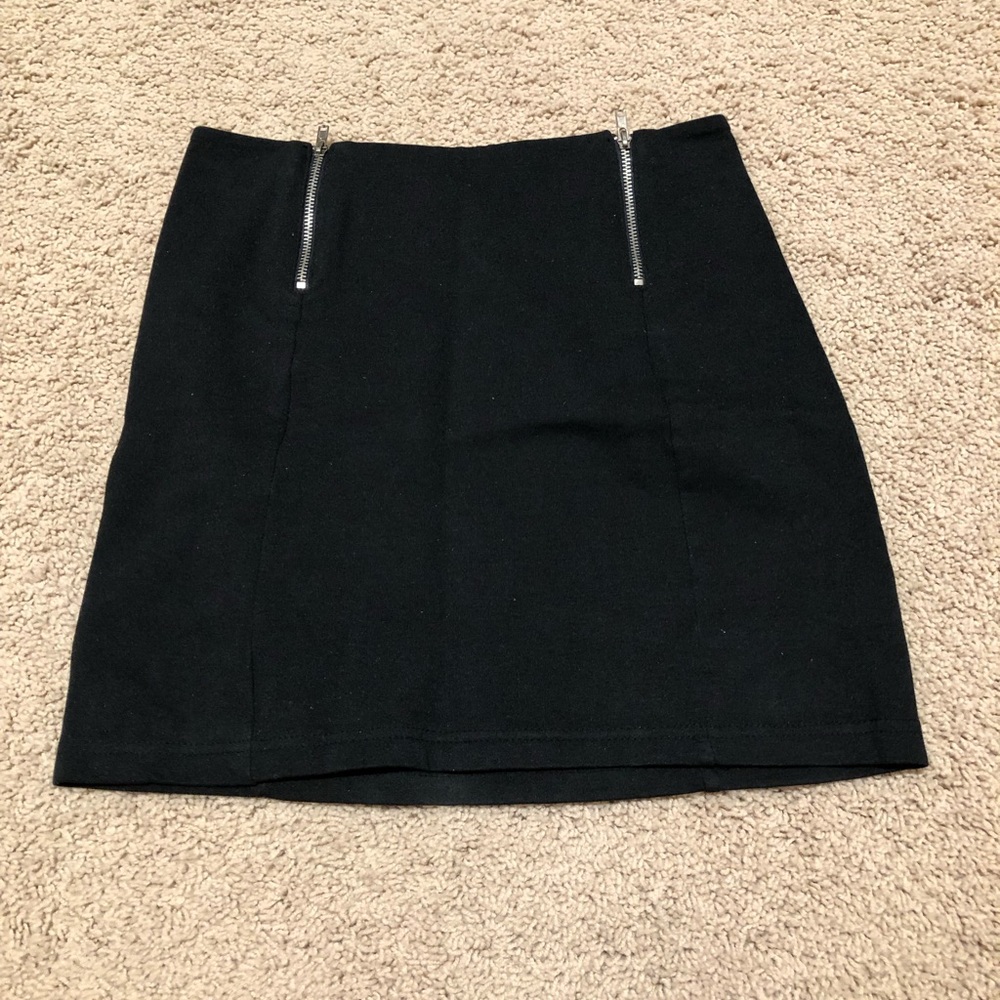 brandy melville black skirt